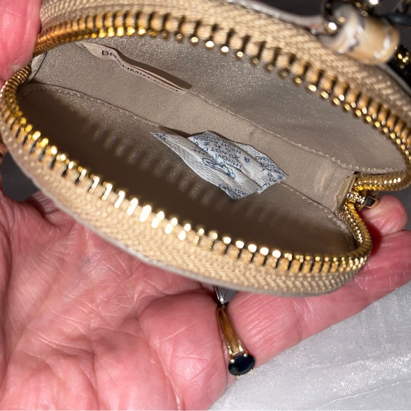 Brahmin Circle Coin Purse, NWT - Picture 3 of 10